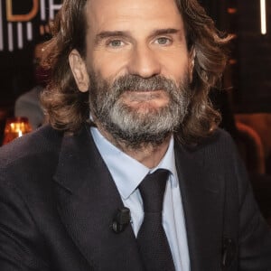 Exclusif - Frédéric Beigbeder sur le plateau de l'émission "On Est En Direct" (OEED) du samedi 5 février, présentée par L.Salamé et L.Ruquier et diffusée en direct sur France 2 à Paris, France, le 5 février 2022. © Jack Tribeca/Bestimage 