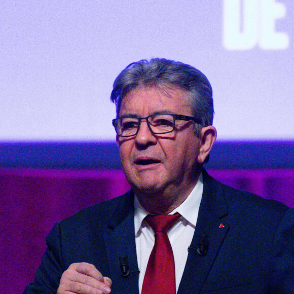 Jean-Luc Mélenchon, candidat à l'élection présidentielle 2022, est en meeting à Tours le 3 février 2022