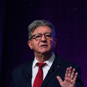 Jean-Luc Mélenchon, candidat à l'élection présidentielle 2022, est en meeting à Tours le 3 février 2022