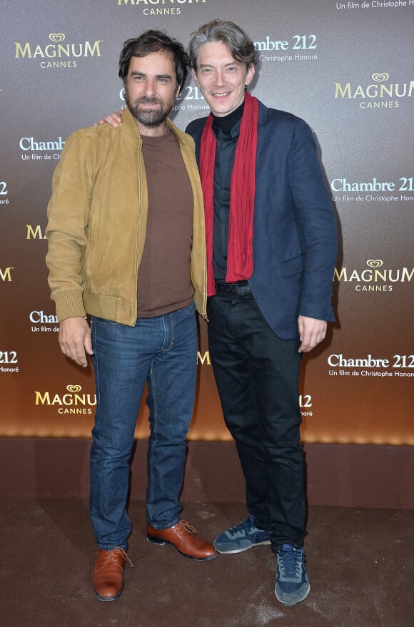 Grégory Montel et Swann Arlaud - After party du film "Chambre 212" sur la plage Magnum lors du 72e Festival International du Film de Cannes. Le 19 mai 2019. © Veeren/Bestimage