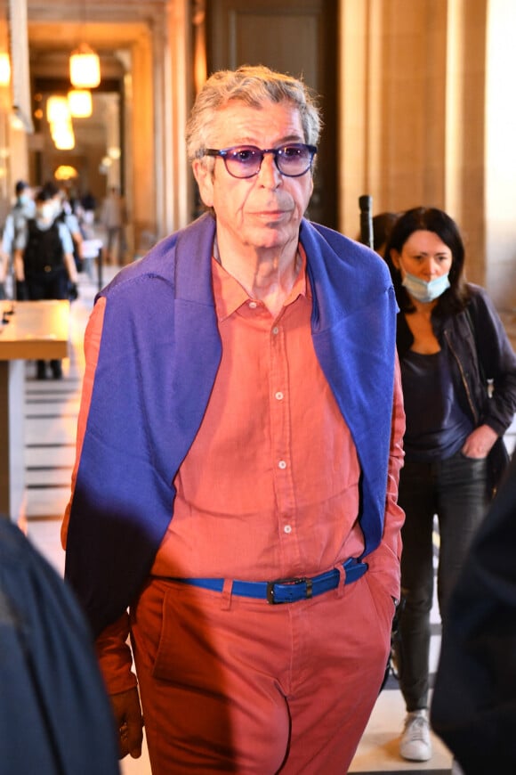 Patrick Balkany à la sortie du palais de justice de Paris après sa condamnation à cinq ans de prison ferme le 27 mai 2020