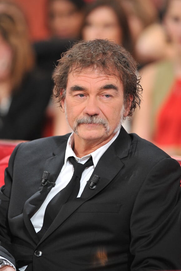 Olivier Marchal dans l'émission "Vivement dimanche" en 2011. © Guillaume Gaffiot /Bestimage