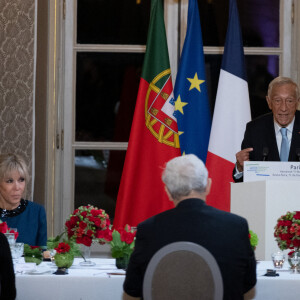 Dîner offert par le Président de la République et Mme Brigitte Macron en l'honneur de M. Marcelo Rebelo de Sousa, Président de la République portugaise au palais de l'Elysée à Paris le 11 février 2022. © Céline Bregand / Pool / Bestimage 