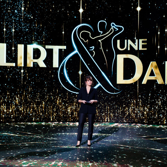 Exclusif - Faustine Bollaert - Enregistrement de l'émission "Un flirt une danse", présentée par F.Bollaert, et diffusée le 15 février sur France 2 à 21h10. Le 16 novembre 2021 © Tiziano Da Silva-Rubens Hazon / Bestimage