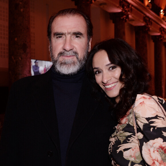 Eric Cantona et sa femme Rachida Brakni lors de la soirée de gala de la 18e édition du "Dîner de la mode du Sidaction" au Pavillon Cambon Capucines - Potel et Chabot à Paris © Rachid Bellak/Bestimage 