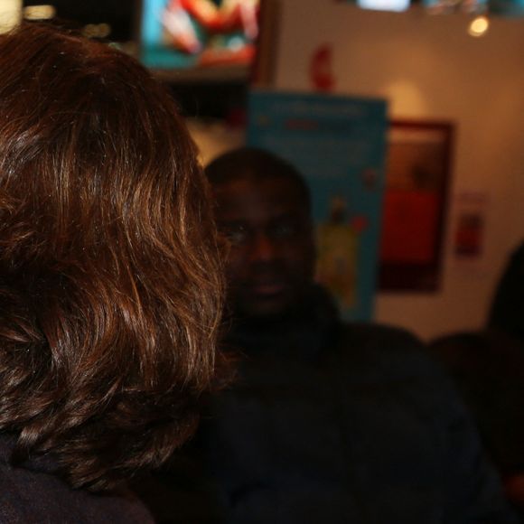 Jean-Jacques Bourdin et sa femme Anne Nivat lors du salon du livre de Paris le 17 Mars 2018 à la Porte de Versailles de Paris. © Denis Guignebourg/Bestimage