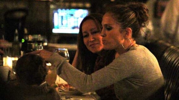 Jennifer Lopez va au restaurant avec l'homme de sa vie... et ce n'est pas son mari !
