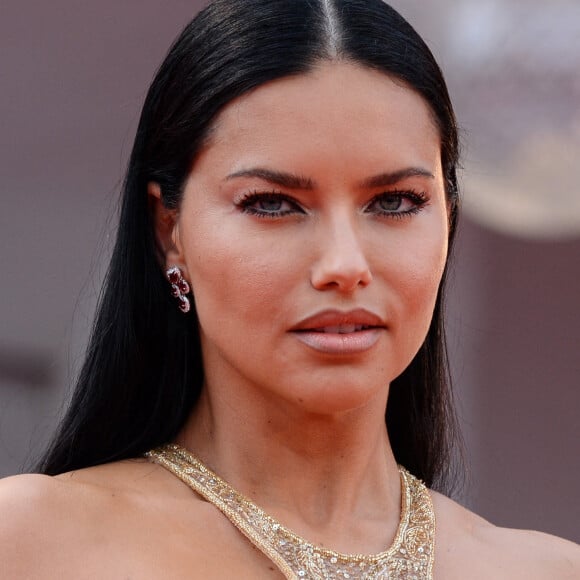 Adriana Lima lors de la première du film "Dune" lors du festival international du film de Venise (La Mostra), à Venise, Italie, le 3 septembre 2021. 