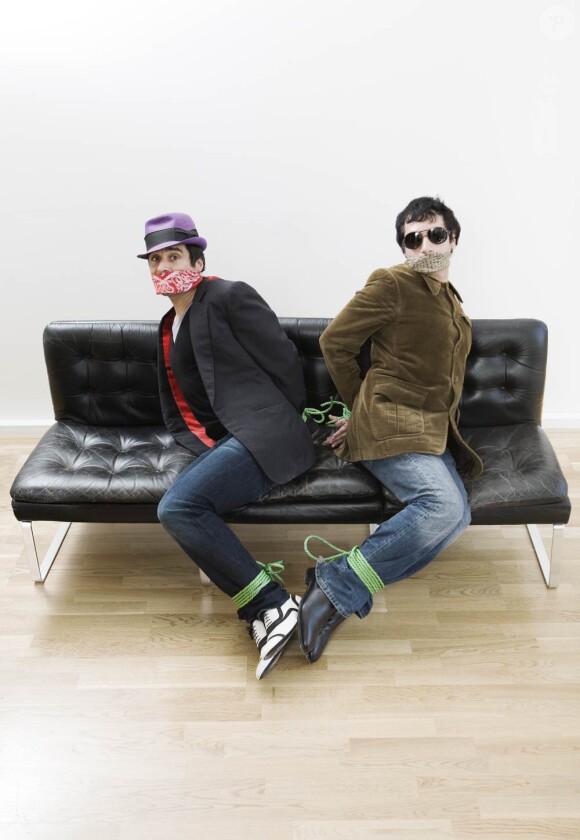 Grand Popo Football Club, alias Ariel Wizman et Nicolas Errèra, tente une seconde percée discographique, aidé par... Tania Russo !