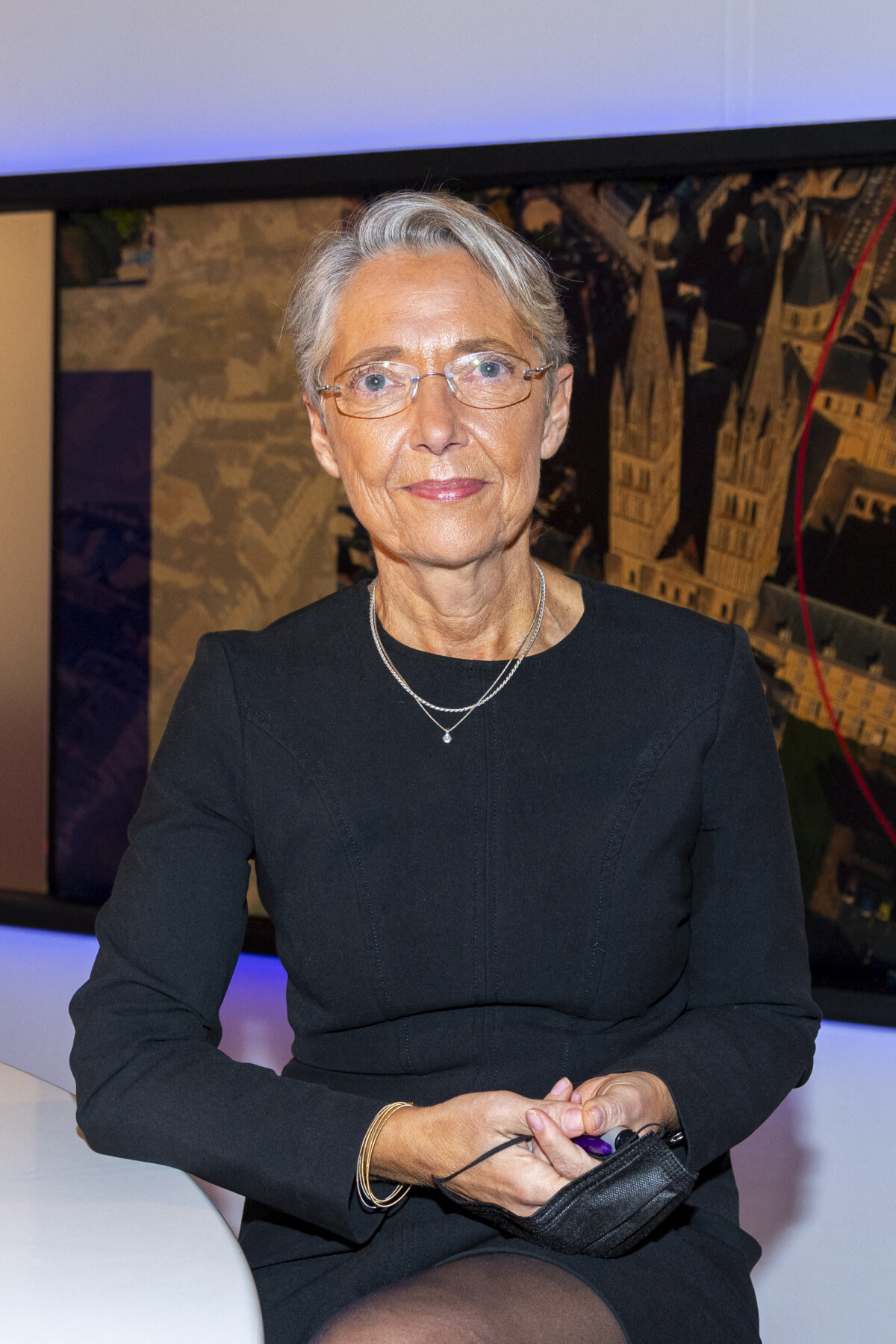 Photo : EXCLUSIF - Elisabeth Borne, ministre du Travail, de l'Emploi et ...