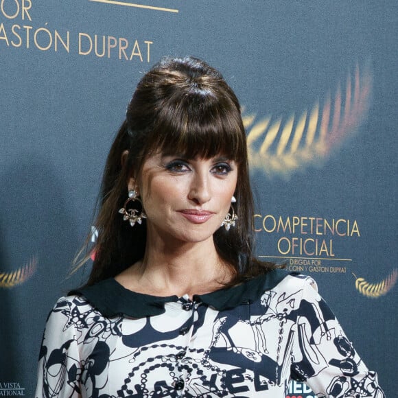 Penélope Cruz assiste à l'avant-première du film "Compétition Officielle" au Capitol Cinema. Madrid, le 21 février 2022.