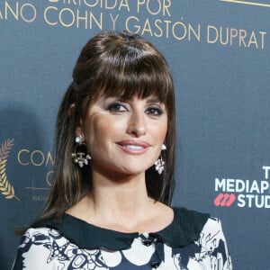 Penélope Cruz assiste à l'avant-première du film "Compétition Officielle" au Capitol Cinema. Madrid, le 21 février 2022.