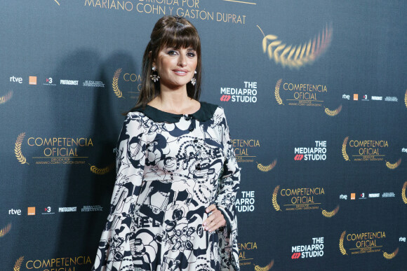 Penélope Cruz assiste à l'avant-première du film "Compétition Officielle" au Capitol Cinema. Madrid, le 21 février 2022.