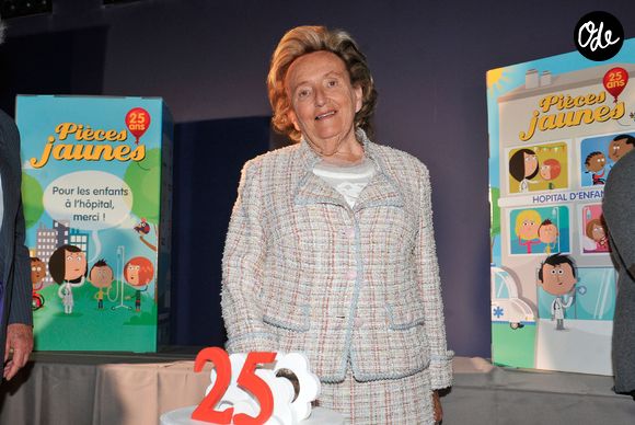 Bernadette Chirac lance la 25e Operation Pieces Jaunes à l'Hôpital Necker à Paris, le 8 janvier 2014.
