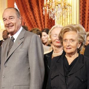 Bernadette Chirac, ancienne Première dame et figure des Pièces Jaunes, est décédée.

Jacques et Bernadette Chirac à l'Elysée