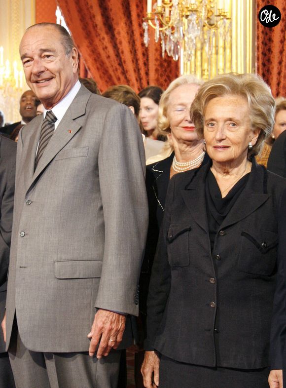 Bernadette Chirac, ancienne Première dame et figure des Pièces Jaunes, est décédée.

Jacques et Bernadette Chirac à l'Elysée