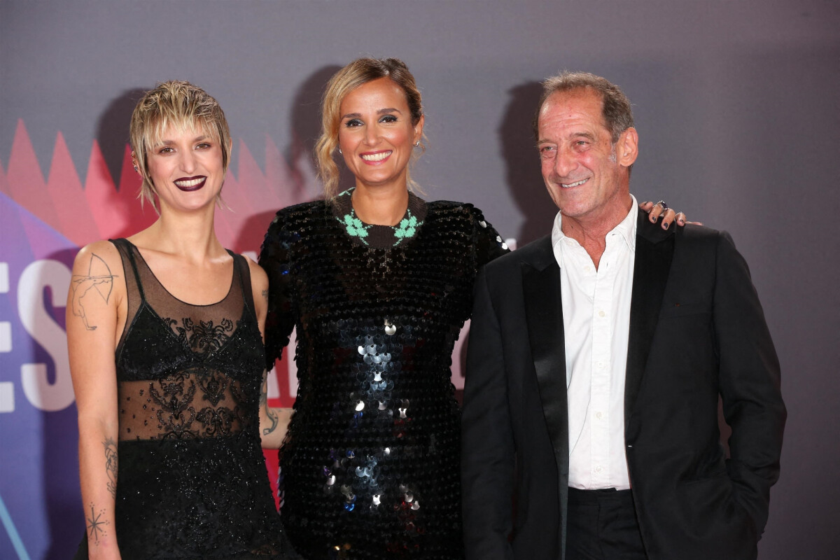 Photo : Agathe Rousselle, Julia Ducournau, Vincent Lindon - People à la ...