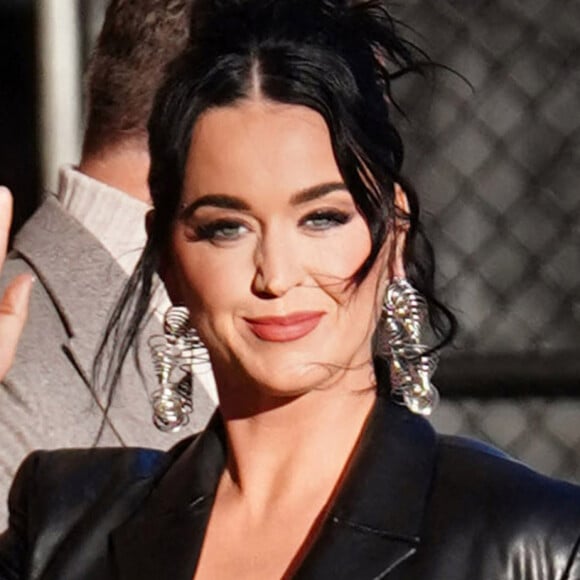 Katy Perry se rend sur le plateau de l'émission "Jimmy Kimmel Live!" à Hollywood.