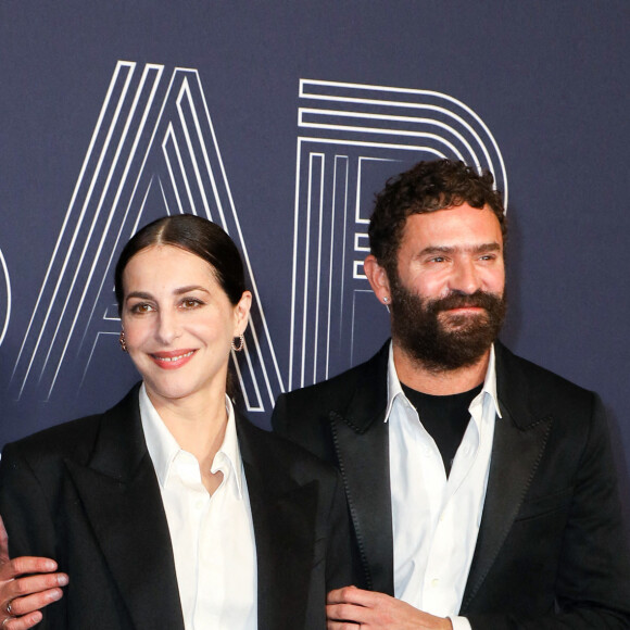 Amira Casar et Alexandre Mattiussi - Photocall de la 47ème édition de la cérémonie des César à l'Olympia à Paris, le 25 février 2022. © Borde-Jacovides/Bestimage  47th Cesar Film Awards Ceremony At L'Olympia on February 25th, 2022 in Paris, France.