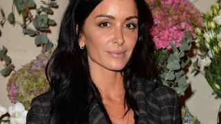Jenifer "traumatisée" par sa première épilation, elle raconte ses "dérapages" beauté