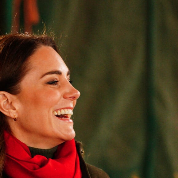 Catherine (Kate) Middleton, duchesse de Cambridge, lors d'une visite d'une ferme caprine à Pant Farm au Pays de Galles, Royaume Uni, le 1 mars 2022.