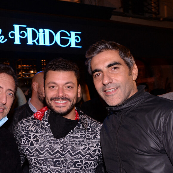 Exclusif - Gad Elmaleh, Kev Adams, Ary Abittan lors de la soirée de lancement du Fridge, le nouveau comedy club de Kev Adams à Paris le 24 septembre 2020. © Rachid Bellak / Bestimage