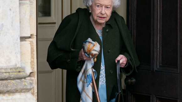 Elizabeth II sort de sa réserve légendaire : la reine prend position et sort son chéquier...