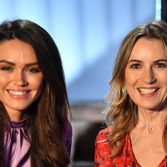 Diane Leyre (Miss France 2022) et Laëtitia Barlerin - Diane Leyre (Miss France 2022) et Laëtitia Barlerin lors de l'enregistrement de l'émission "Animaux stars" présentée par Bernard Montiel sur la chaîne Animaux TV et diffusée le 5 mars 2022 à 17 h 30. Le 16 février 2022. © Veeren / Bestimage