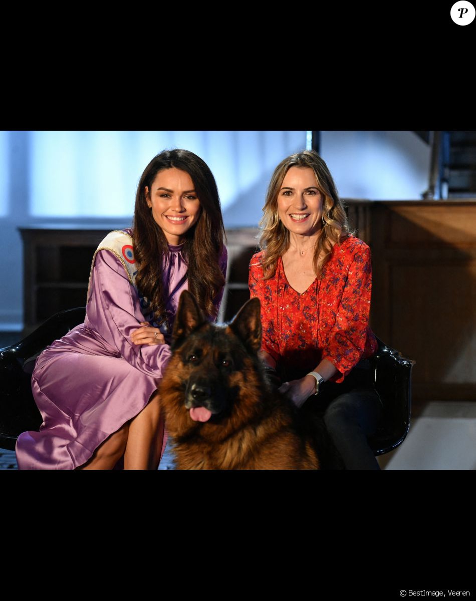 Diane Leyre (Miss France 2022) et Laëtitia Barlerin - Diane Leyre (Miss France 2022) et Laëtitia Barlerin lors de l'enregistrement de l'émission "Animaux stars" présentée par Bernard Montiel sur la chaîne Animaux TV et diffusée le 5 mars 2022 à 17 h 30. Le 16 février 2022. © Veeren / Bestimage