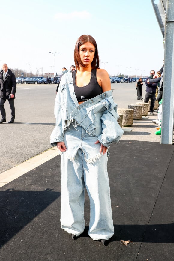 Exclusif - Adèle Exarchopoulos - Arrivées au défilé Balenciaga Automne/Hiver 2022/2023 lors de la Fashion Week de Paris au Bourget à Paris, France, le 6 mars 2022. © Da Silva-Perusseau/Bestimage