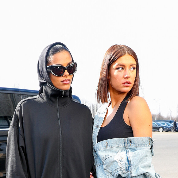 Exclusif - Tina Kunakey et Adèle Exarchopoulos - Arrivées au défilé Balenciaga Automne/Hiver 2022/2023 lors de la Fashion Week de Paris au Bourget à Paris, France, le 6 mars 2022. © Da Silva-Perusseau/Bestimage