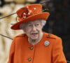 La reine Elisabeth II d'Angleterre au lancement du Queen's Baton, relais des Jeux du Commonwealth, au palais de Buckingham à Londres.