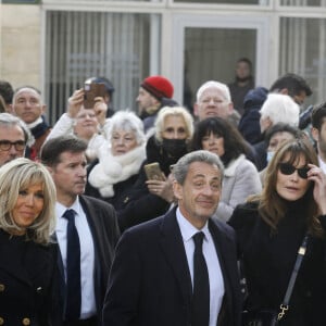 Brigitte Macron, Nicolas Sarkozy et sa femme Carla Bruni-Sarkozy - Obsèques de Jean-Pierre Pernaut en la Basilique Sainte-Clotilde à Paris le 9 mars 2022. © Denis Guignebourg/ Bestimage