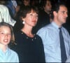 Archives - Laura Smet, sa mère Nathalie Baye et son compagnon Pierre Lescure au conert de Johnny Hallyday au Parc des Princes. 1993.