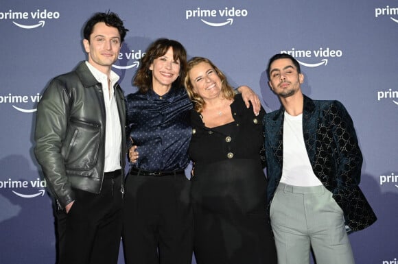 Exclusif - Colin Woodell, Sophie Marceau, Lisa Azuelos et Djanis Bouzyani assistent à l'avant-première du film "I Love America" au Centquatre. Paris, le 10 mars 2022. © Coadic Guirec/Bestimage