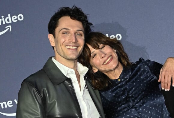 Exclusif - Colin Woodell et Sophie Marceau assistent à l'avant-première du film "I Love America" au Centquatre. Paris, le 10 mars 2022. © Coadic Guirec/Bestimage