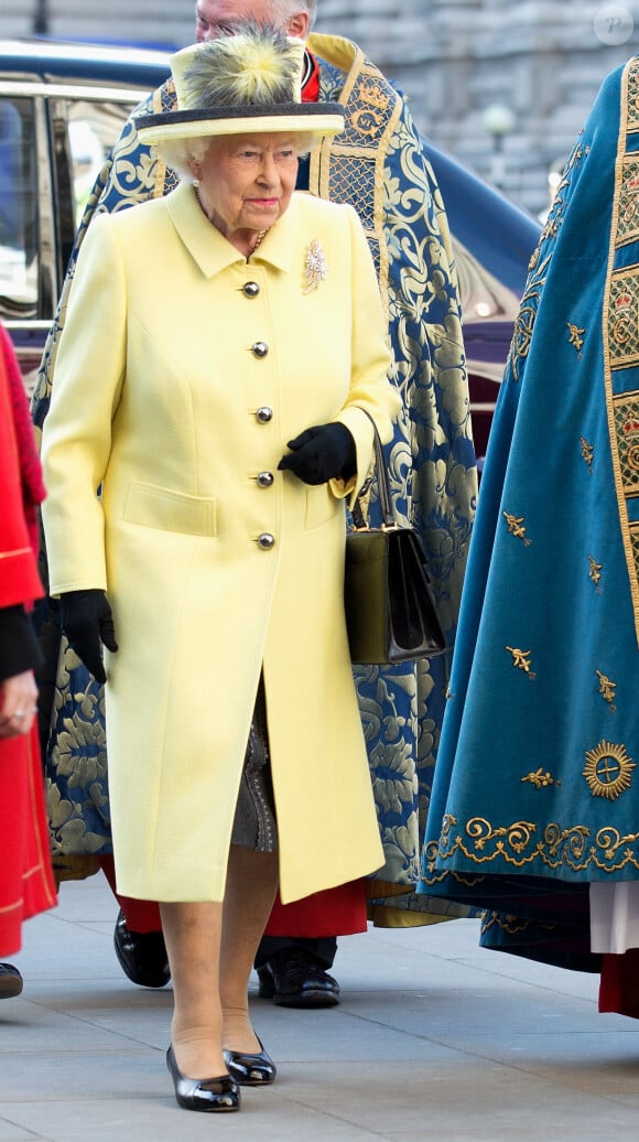 La reine Elisabeth II d'Angleterre arrive à la messe des jeux du Commonwealth à l'Abbaye de Westminster à Londres, Royaume Uni, le 13 mars 2017. 