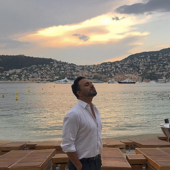 Jérôme rejoint l'équipe de Amel Bent dans "The Voice 11"