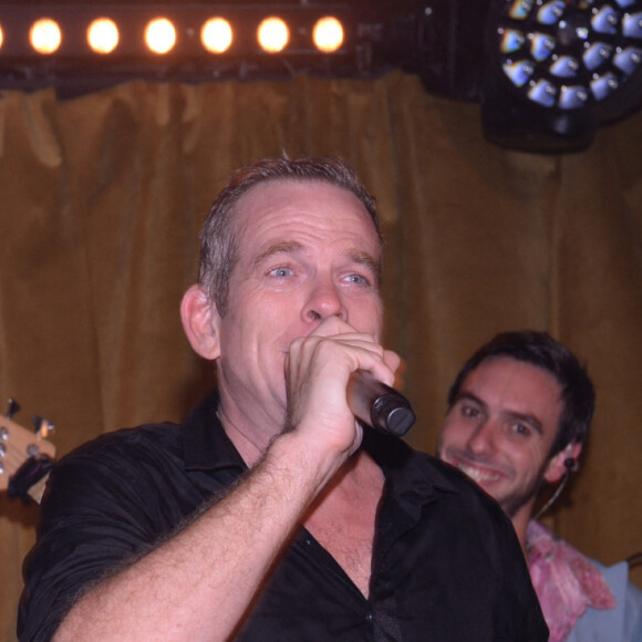 Exclusif - Le chanteur Garou et Louis Bertignac lors de la soirée d'inauguration du club Manko à Paris, France, le 12 septembre 2019. © Rachid Bellak/Bestimage 