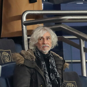 Louis Bertignac - People lors du huitième de finale retour de Ligue des Champion, du Paris Saint-Germain contre le Real Madrid au Parc des Princes à Paris le 6 mars 2018. Le Real à remporté le match sur le score de 2 buts à 1. © Cyril Moreau/Bestimage 