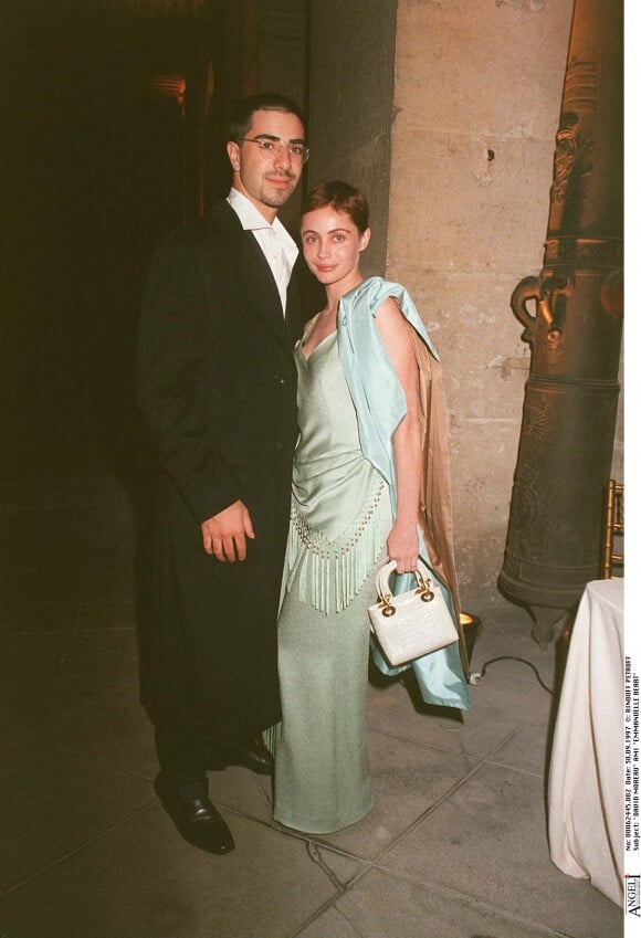 David Moreauu et Emmanuelle Béart en 1997 à Paris.