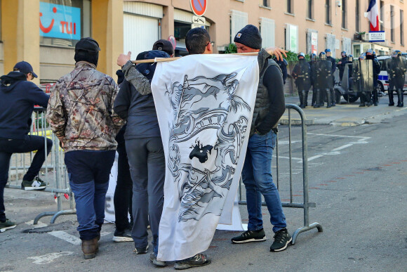 Manifestation devant la préfecture d'Ajaccio, Corse, France, le 10 mars 2022 suite à l'agression d'Yvan Colonna. © Gérard Pierlovisi/Panoramic/Bestimage