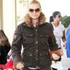 Nicollette Sheridan s'accordait après sa séance d'équitation un petit détour par un restaurant de L.A., le 15 janvier 2010.