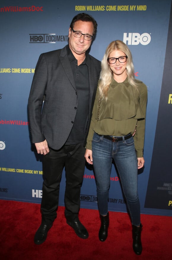 Bob Saget et sa femme Kelly Rizzo à la première de 'Robin Williams: Come Inside My Mind au théâtre Chinese à Hollywood, le 27 juin 2018 