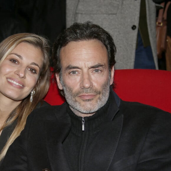 Exclusif - Anthony Delon et sa compagne Sveva Alviti - Avant-première du film "Entre les vagues" au cinéma MK2 Quai de Seine à Paris le 15 mars 2022. © Christophe Aubert via Bestimage