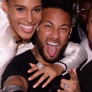 Cindy Bruna, Neymar Jr et Kylian Mbappé - Cindy Bruna fête ses 25 ans au Lutetia "Pop Up" club, soirée organisée par Five Eyes Production. © Rachid Bellak / Bestimage