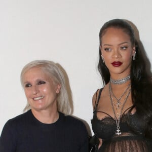 Maria Grazia Chiuri et Rihanna - Défilé Dior Prêt-à-porter Automne/Hiver 2022/2023 dans le cadre de la Fashion Week de Paris, France, le 1er Mars 2022. © Borde-Rindoff/Bestimage 