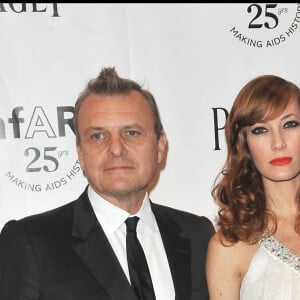 Jean-Charles de Castelbajac et Mareva Galanter au gala de l'AmfAR à Paris en 2011. 