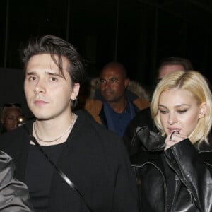 Brooklyn Beckham et sa fiancée Nicola Peltz - Arrivées au défilé de mode printemps-été 2022 "Givenchy" à La Défense Arena, lors de la fashion week de Paris. Le 3 octobre 2021 