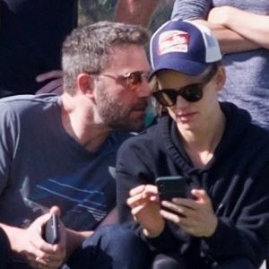 Ben Affleck et Jennifer Garner sont allés voir le match de football de leurs filles Seraphina et Violet à Brentwood, le 11 mai 2019.